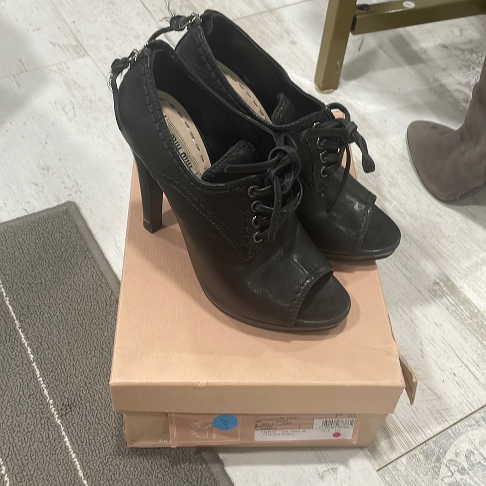 Miu miu heels with ties